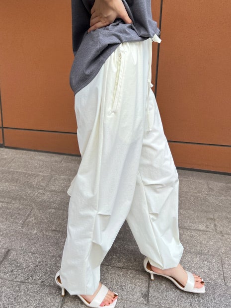 ストレッチライトクロスパラシュートパンツ