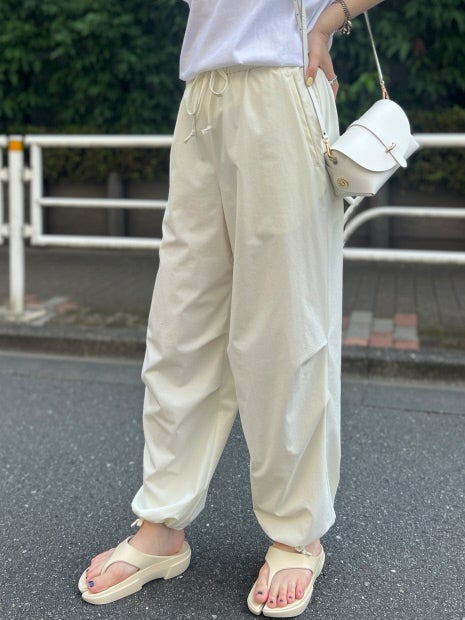 ストレッチライトクロスパラシュートパンツ