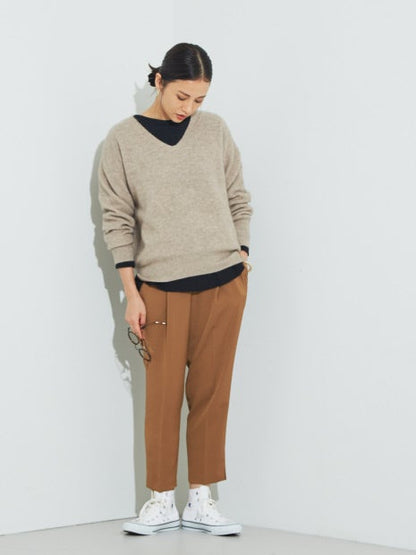 バックサテンスリットパンツ