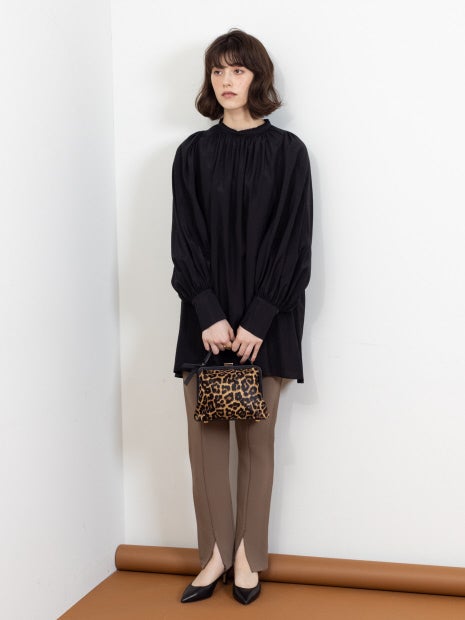 フロントスリットウエストゴムパンツ