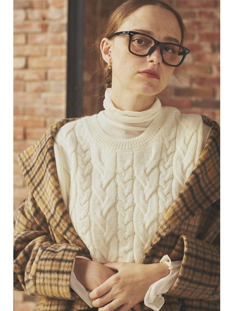 ケーブルニット2WAYベスト