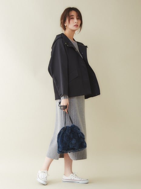 フーテッドブルゾン