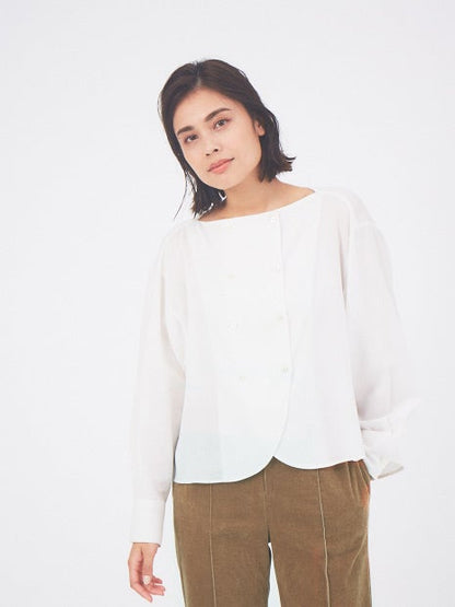 ダブルボタンシャツ