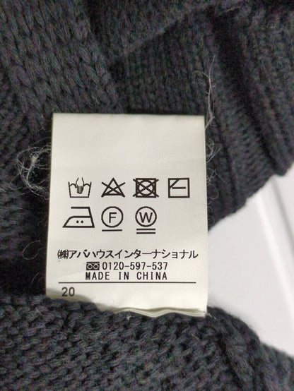 ニットベスト