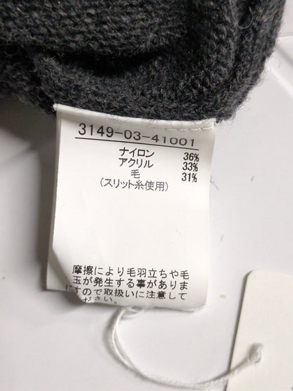 ウール混フェザーラインアンサブルニット