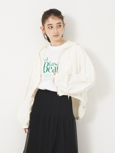 フーディーブルゾン