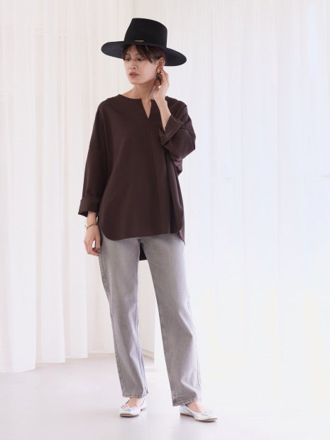【WEB&一部店舗限定】スリットネックカットソープルオーバー