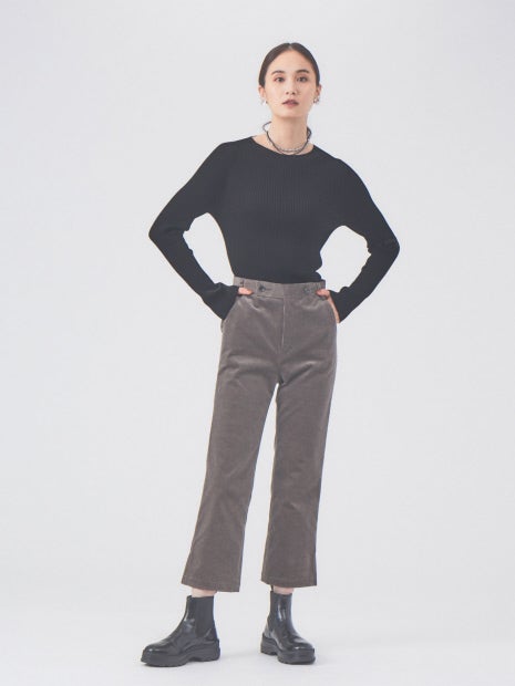 シームレスクルーニット