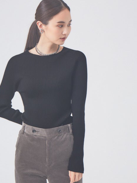 シームレスクルーニット