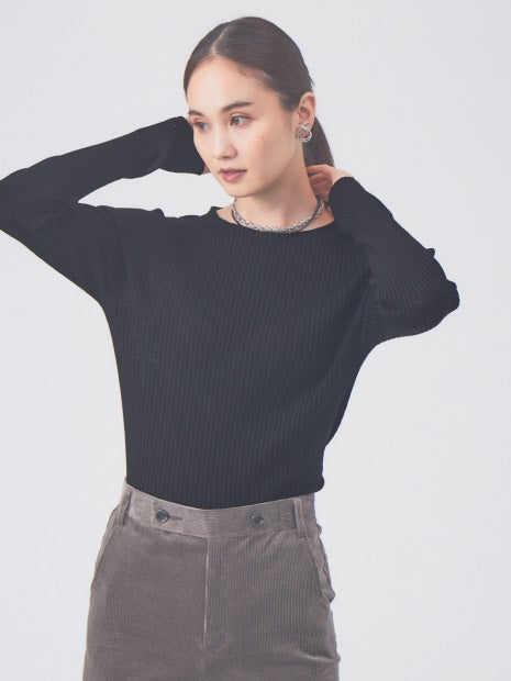 シームレスクルーニット