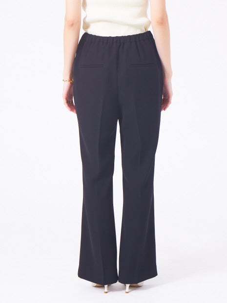 イージーフレアパンツ