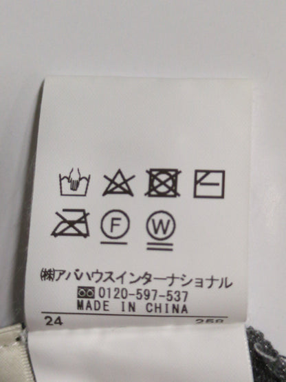 シャイニーリブニット