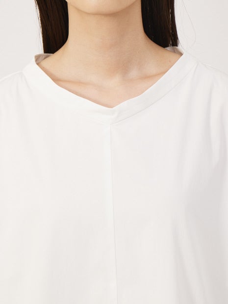 撥水タフタTブラウス