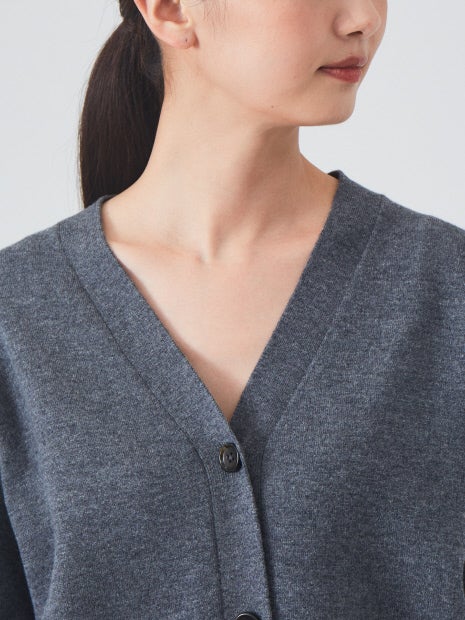 圧縮ニットカーディガン