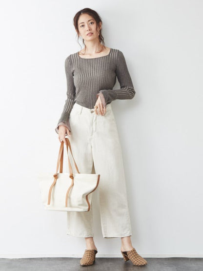 フレアスリーブニット