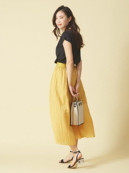 シャドーストライププリーツパンツ