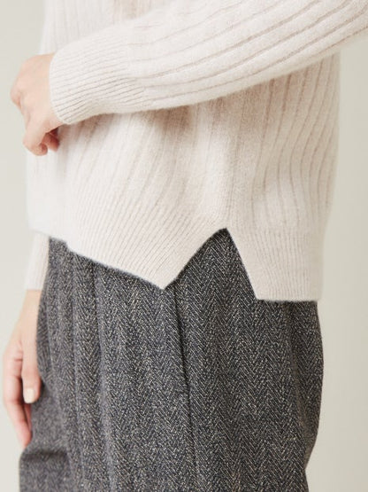 ウールVネックニットプルオーバー