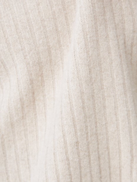 ウールVネックニットプルオーバー