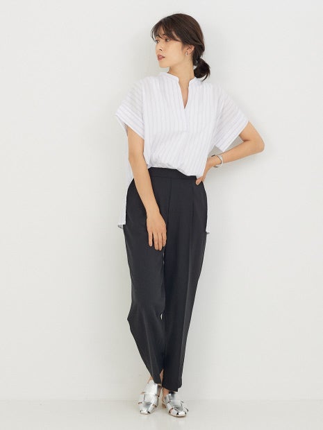 後ボタンフレンチスリーブシャツ