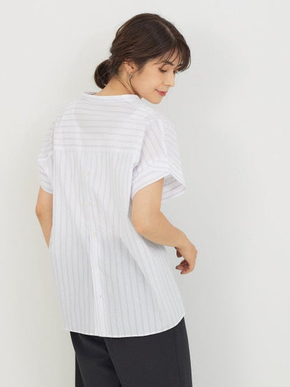 後ボタンフレンチスリーブシャツ