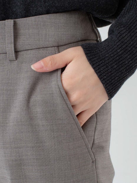 センタープレスストレッチパンツ