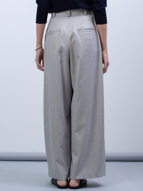 ドットジャガードパンツ