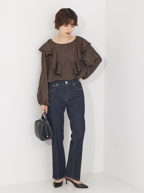 花柄フリル衿ブラウス