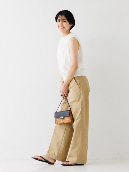 フリンジニットノースリーブプルオーバー