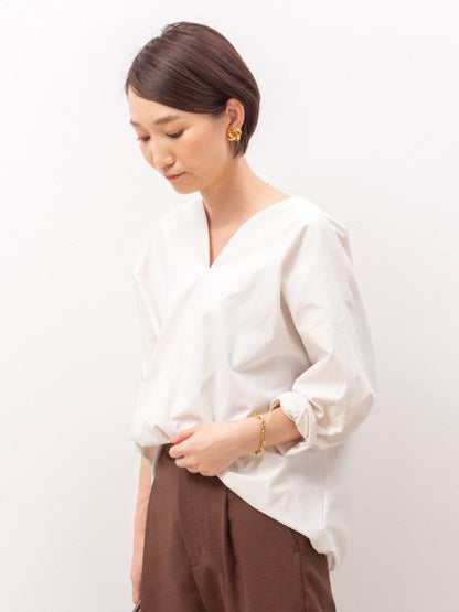 《UVカット・接触冷感・吸水速乾》ハートネックフォルムブラウス