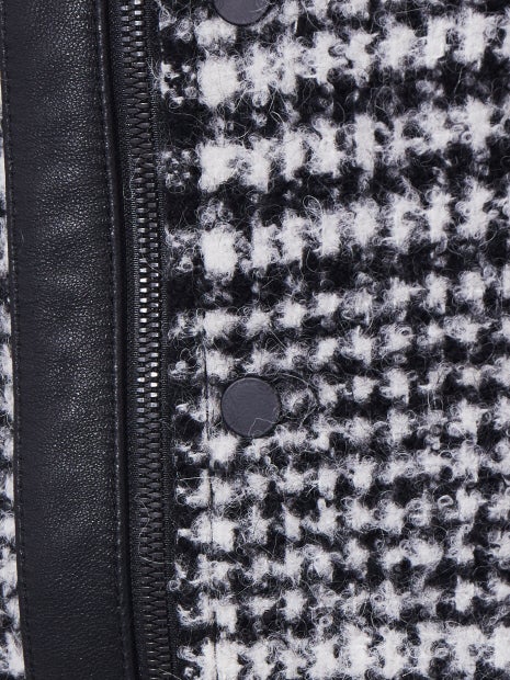 スタジアムジャンパー