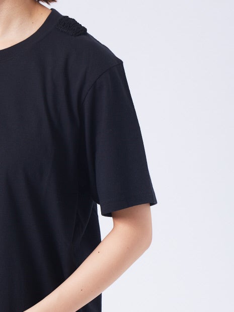 ショルダーレースTシャツ(オーバーサイズ)
