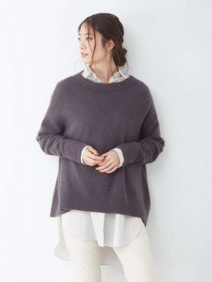 獣毛混ボトルネックニット