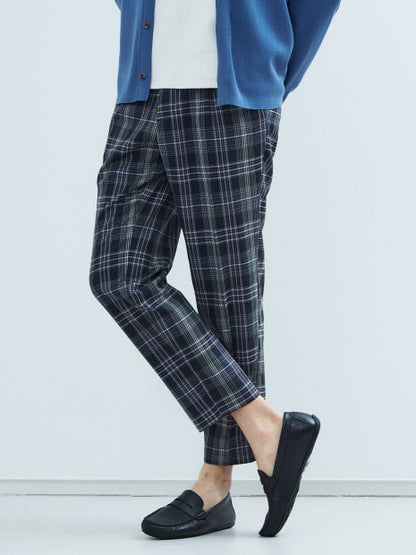 ライトウールスリムテーパード チェックパンツ