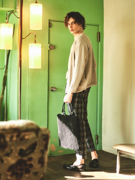 ライトウールスリムテーパード チェックパンツ