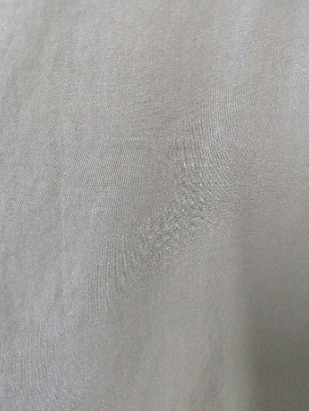 撥水タフタTブラウス