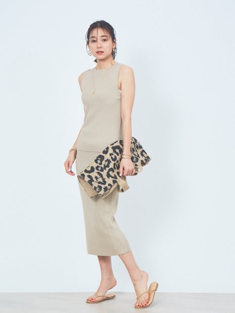 タイトリブスカート