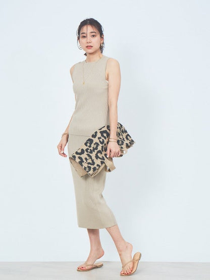 タイトリブスカート