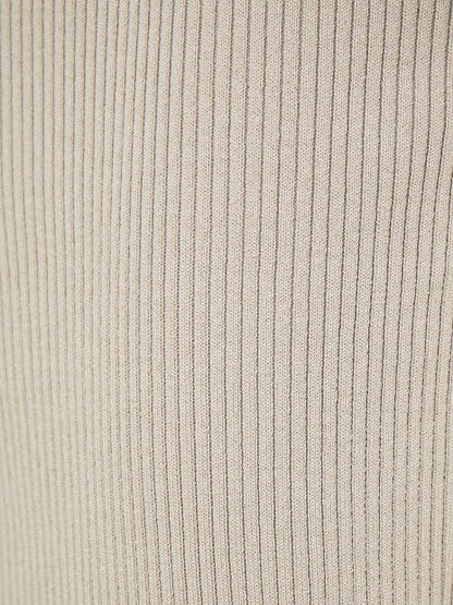 タイトリブスカート