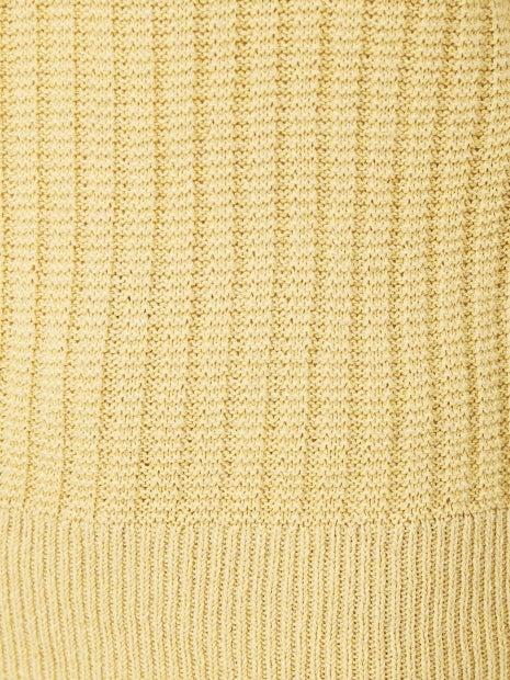 変形Vネックニット