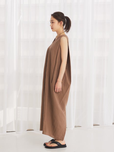 麻混Vネックワンピース