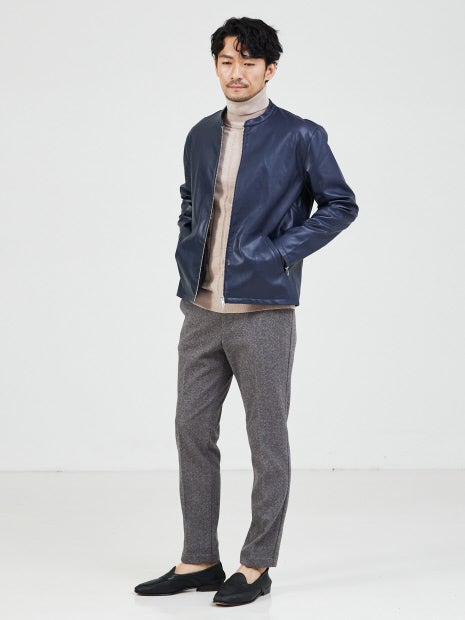 【カシミアタッチ】シャドーストライプ タートルネック ニット