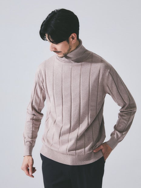 【カシミアタッチ】シャドーストライプ タートルネック ニット