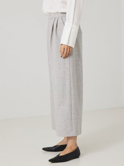 ワイドクロップドパンツ