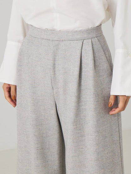 ワイドクロップドパンツ