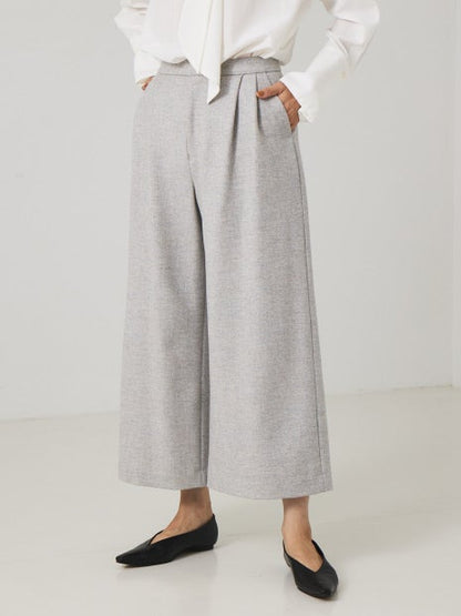 ワイドクロップドパンツ