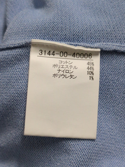 Vネックゆったりプルオーバー