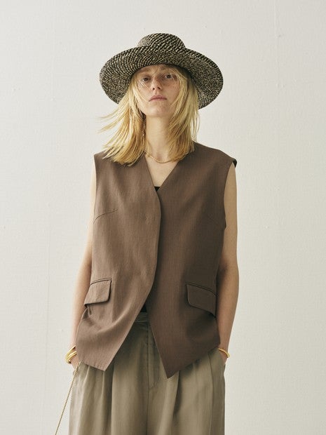 リネン混サマーノーカラージレベスト