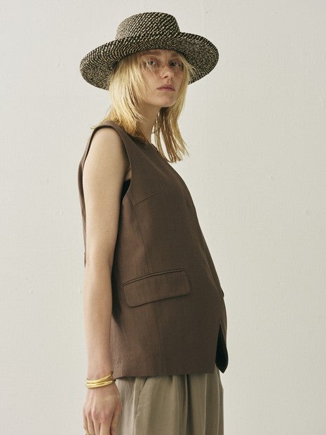 リネン混サマーノーカラージレベスト