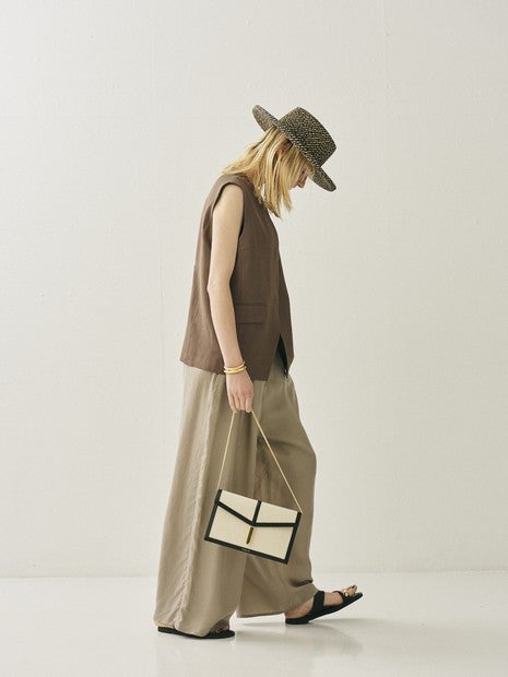 リネン混サマーノーカラージレベスト