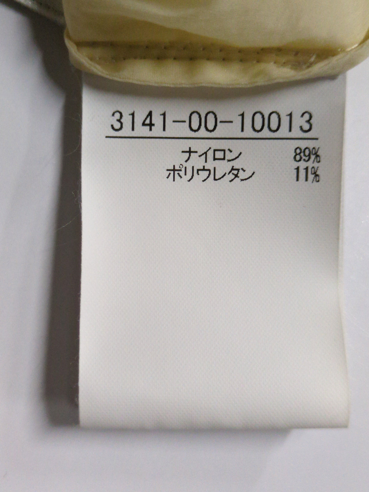 シースルーブラウス